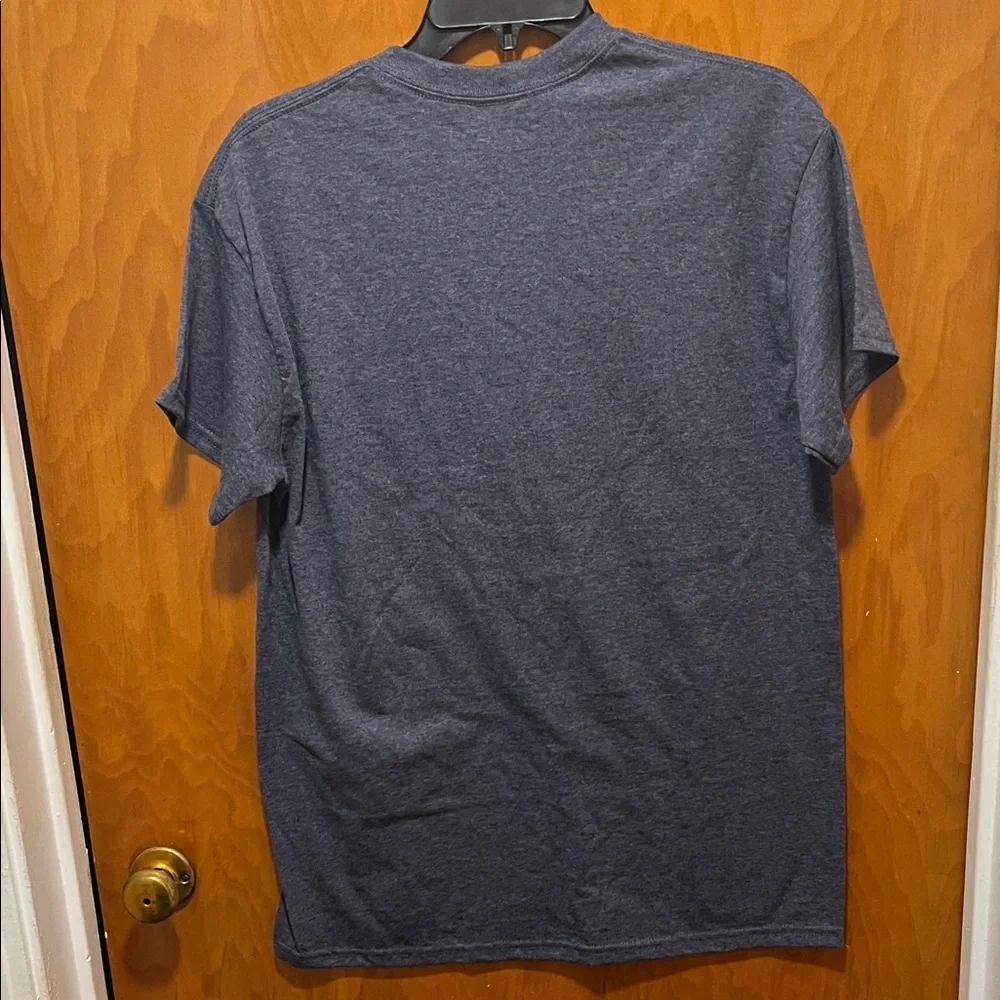 MAMA vibes Gildan shirt - Picture 4 of 4